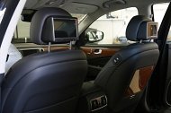 Hyundai Equus монитор в подголовниках